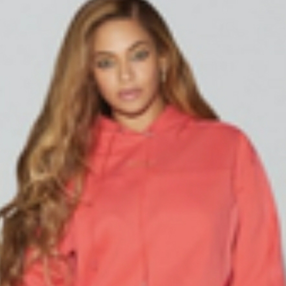 SOLD   Ivy Park Sweater. Unisex 2xs